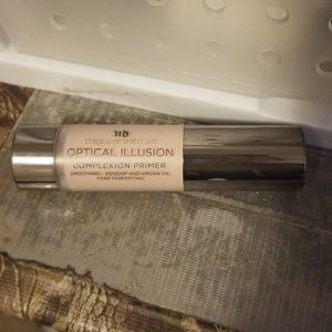 Urban Decay primer